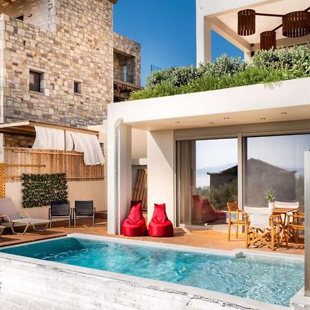 Petradi Suites Καλαμάτα Εξωτερικό φωτογραφία