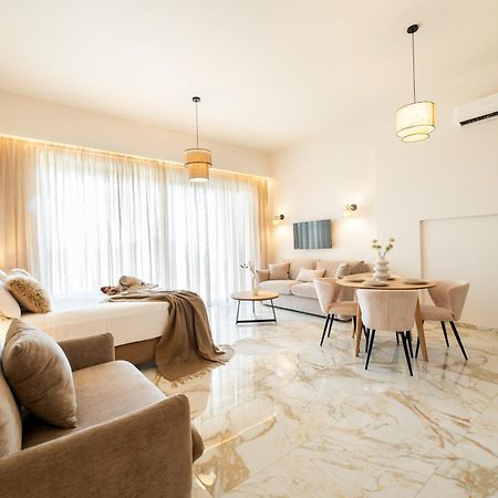 Petradi Suites Καλαμάτα Εξωτερικό φωτογραφία