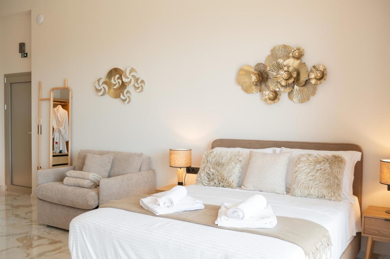 Petradi Suites Καλαμάτα Εξωτερικό φωτογραφία