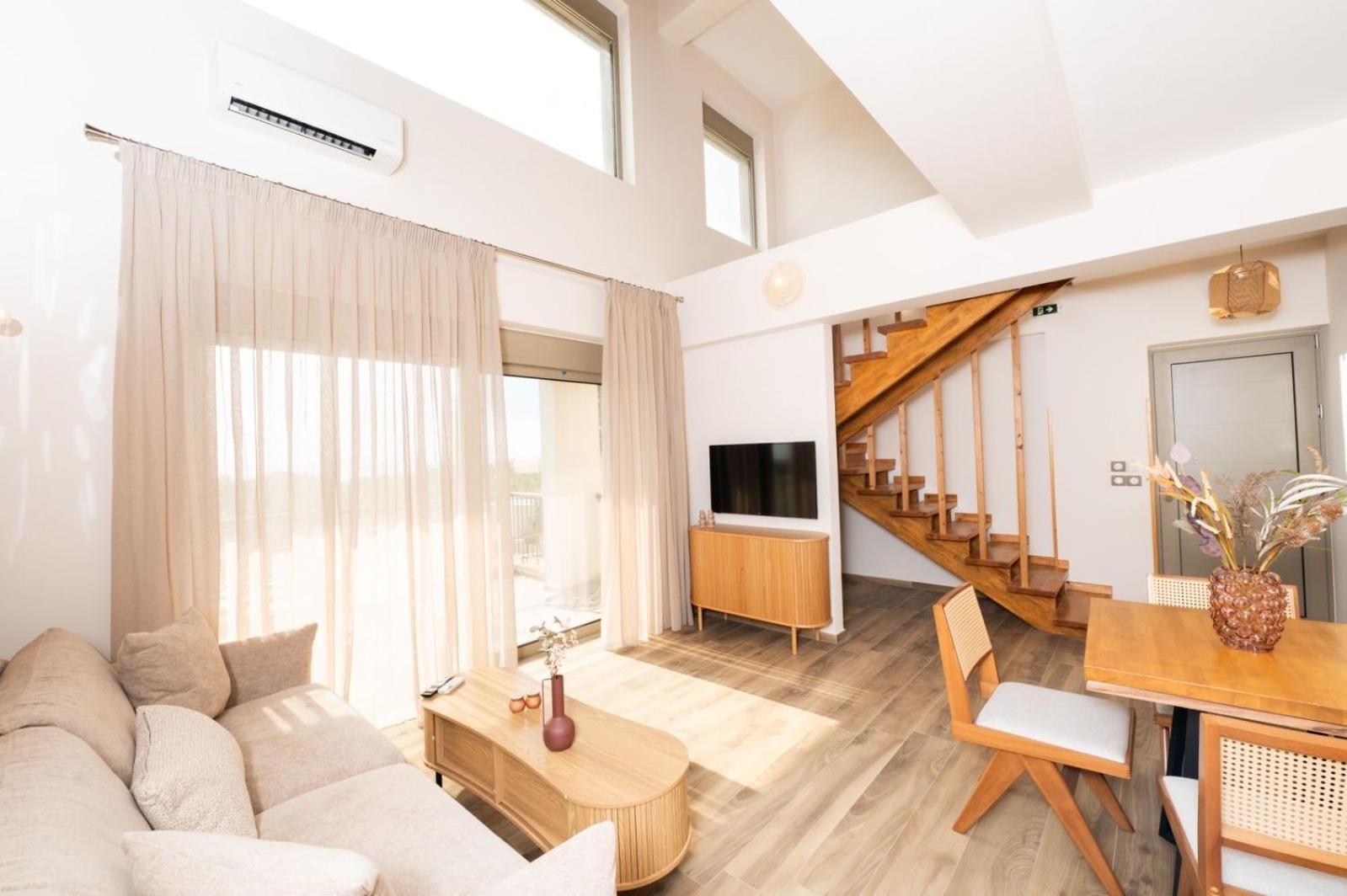 Petradi Suites Καλαμάτα Εξωτερικό φωτογραφία