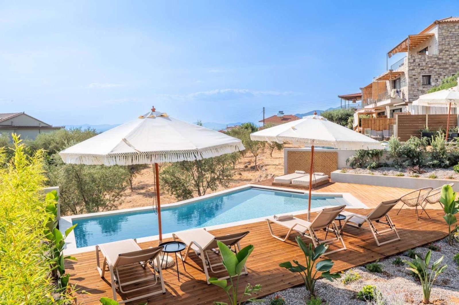 Petradi Suites Καλαμάτα Εξωτερικό φωτογραφία