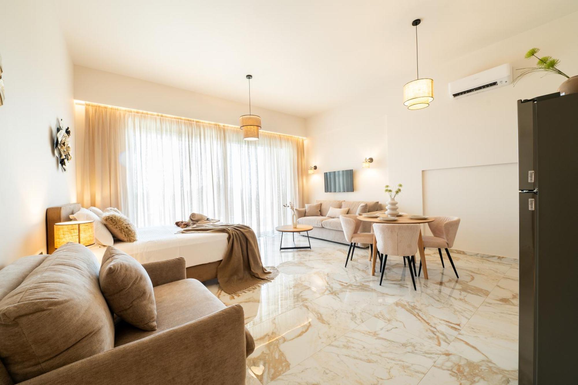Petradi Suites Καλαμάτα Εξωτερικό φωτογραφία