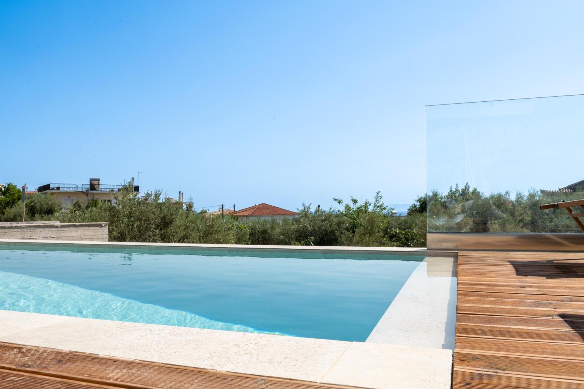 Petradi Suites Καλαμάτα Εξωτερικό φωτογραφία