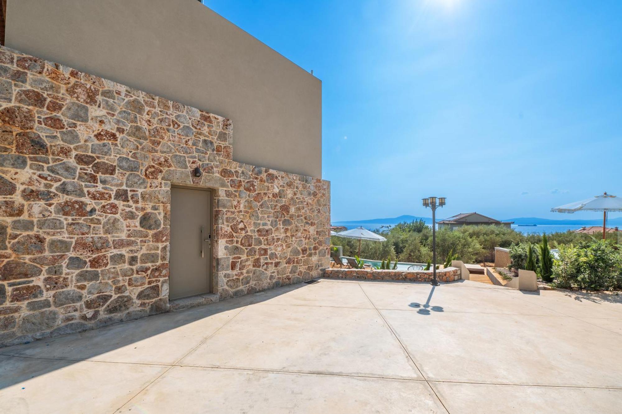 Petradi Suites Καλαμάτα Εξωτερικό φωτογραφία