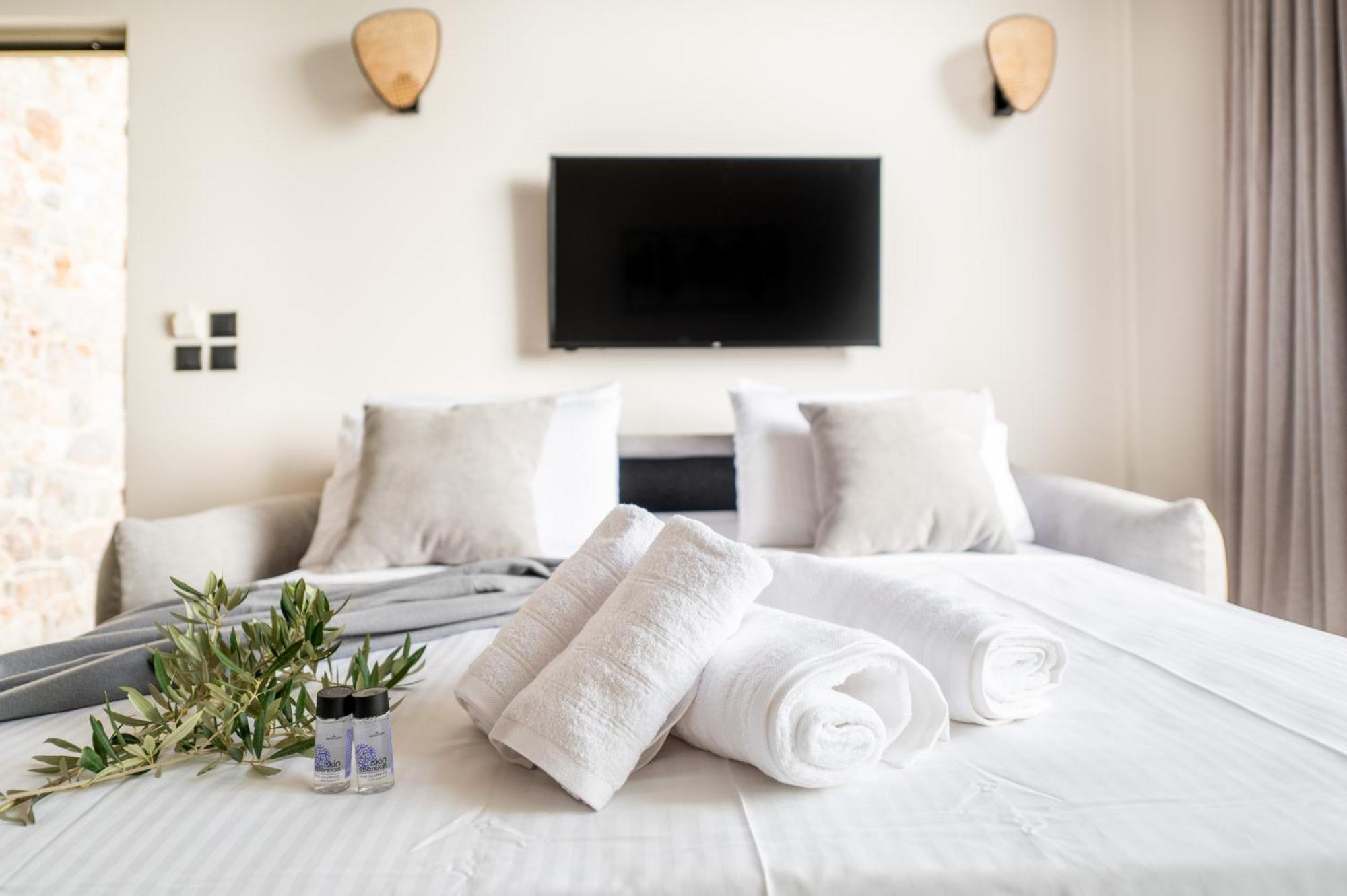 Petradi Suites Καλαμάτα Εξωτερικό φωτογραφία